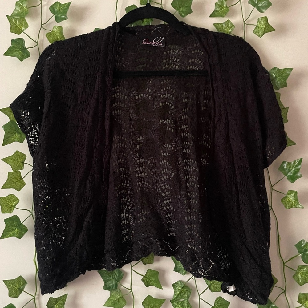 Black short sleeve cardigan